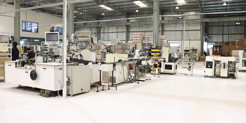 HLP 200 Машини за опаковане на цигари