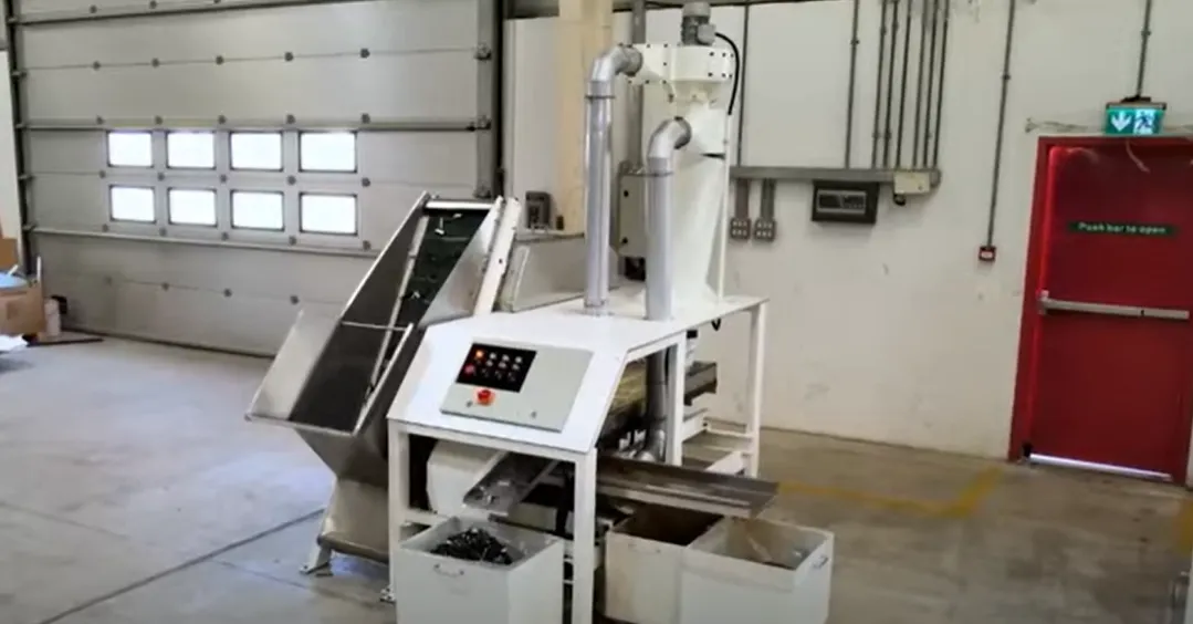 Cigarette Reclaimer Machine